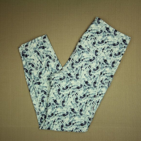 Zyia Active Cropped Leggings Women's Size 6 / 8 Blue White Print Activewear - Picture 4 of 8